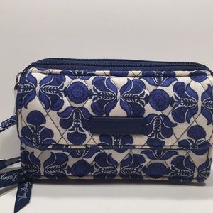 NWOT Vera Bradley clutch wallet